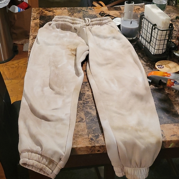 Tye dye sweats 😜 - Picture 3 of 5